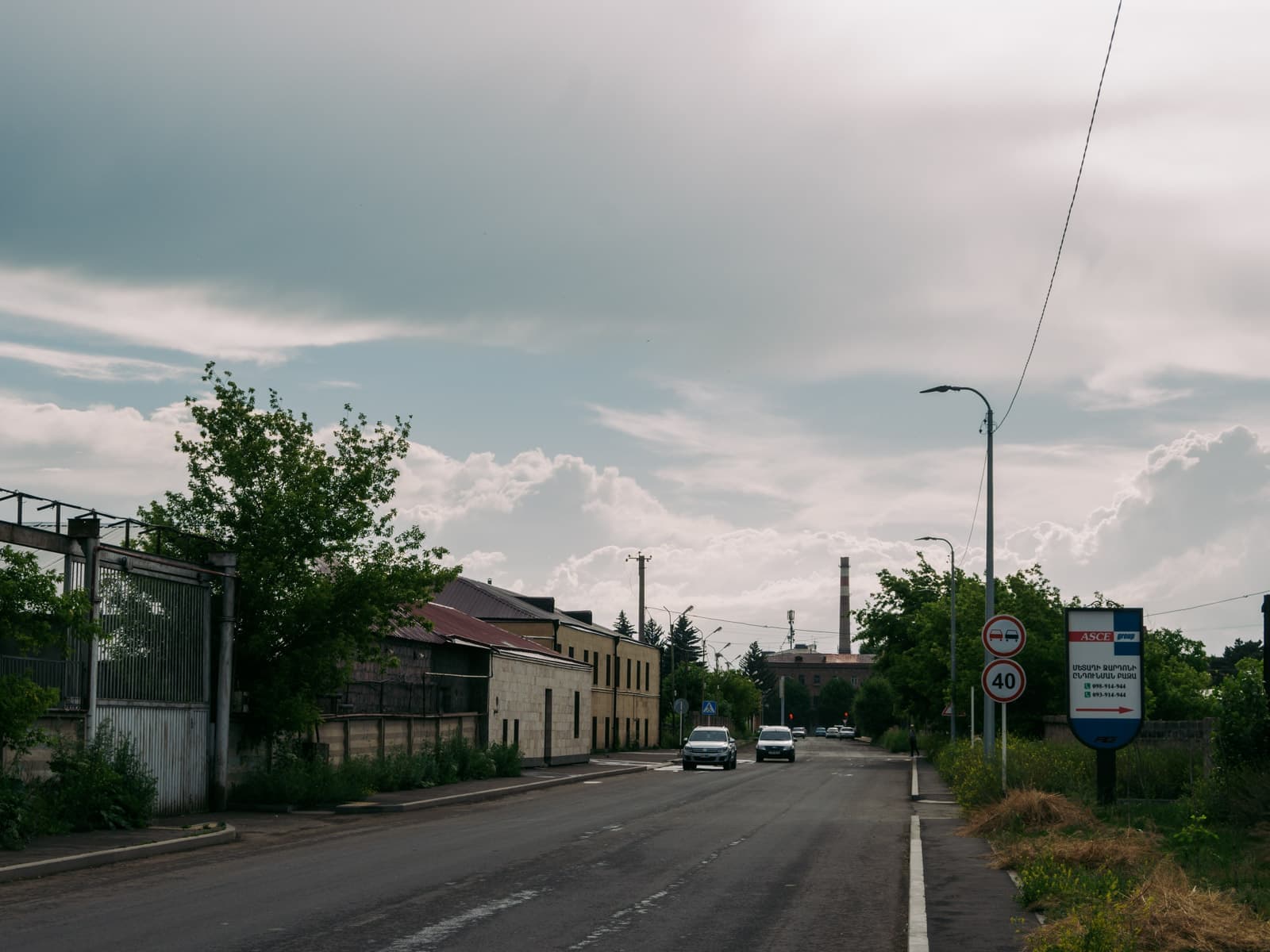 Смотрим на восток.